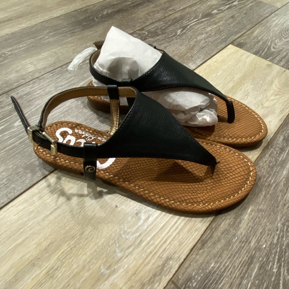 Sam Edelman black sandals - Picture 3 of 4